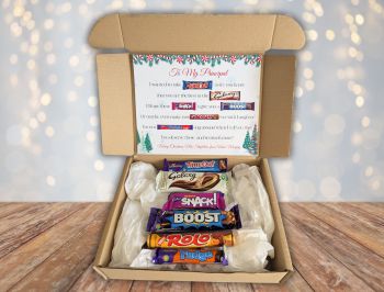 Introducing our Principal Christmas Chocolate Poem Gift Box! Packed with six delicious full-sized chocolate bars, it&rsquo;s the perfect way to spread holiday cheer.
