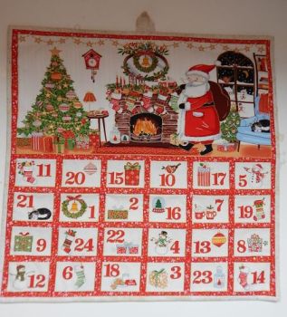 HANDMADE REUSABLE ADVENT CALENDAR.
COUNTDOWN TO CHRISTMAS DAY.&nbsp;
FILL THE POCKETS WITH TREATS, MESSAGES OR SMALL GIFTS.
USE YEAR AFTER YEAR.
