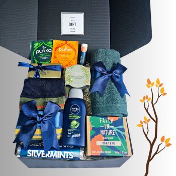 Birthday Gift For Him: Gift For Dad, Husband, Brother
Is your favorite guy's birthday coming up?&nbsp; Forget the ordinary and give him a gift that truly rocks with a birthday box from&nbsp; GIFFOS!