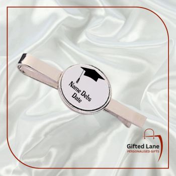 Personalised Graduation/Debs Tie Pin is a personalised gift accessory and a keepsake of a special day. They can be personalised with a picture and with a date or name on them. Another special personalised gift from Gifted Lane&nbsp;