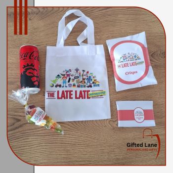 Enjoy the Toy Show with a Personalised Toy Show Treat bag. Each bag can be personalised with a name and contains a candy cone of either drinking chocolate and marshmallows, jelly sweets or popcorn, a drink of either Fruit Shoot or Can of Mineral or Water, packet of chrisp, bar of chocolate and other sweets available at the time. Another special personalised gift from Gifted Lane. Check out our store today and see, like, comment and review on our full range of personalised gifts from Gifted Lane. Remember a personalised gift from Gifted Lane is always a special gift.