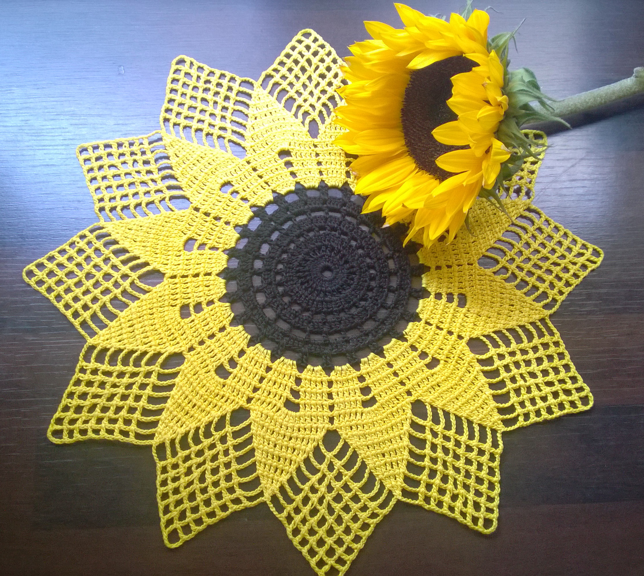 BusyCraftyMum Logo